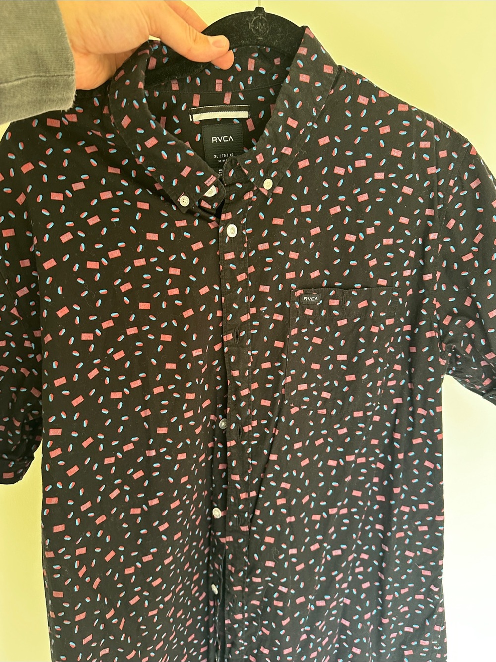 RVCA Black Short-Sleeve Button-Down Shirt with Pink & Blue Confetti Print